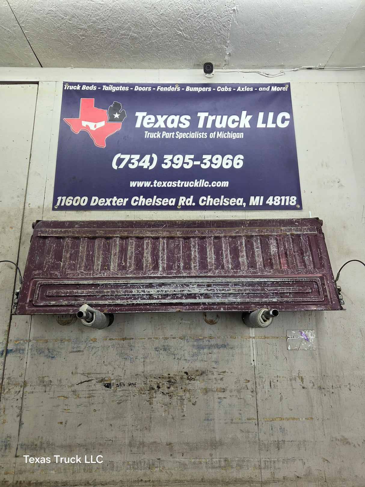 1980-1986 Bullnose / Bricknose / OBS Ford F100 F150 F250 F350 Tailgate