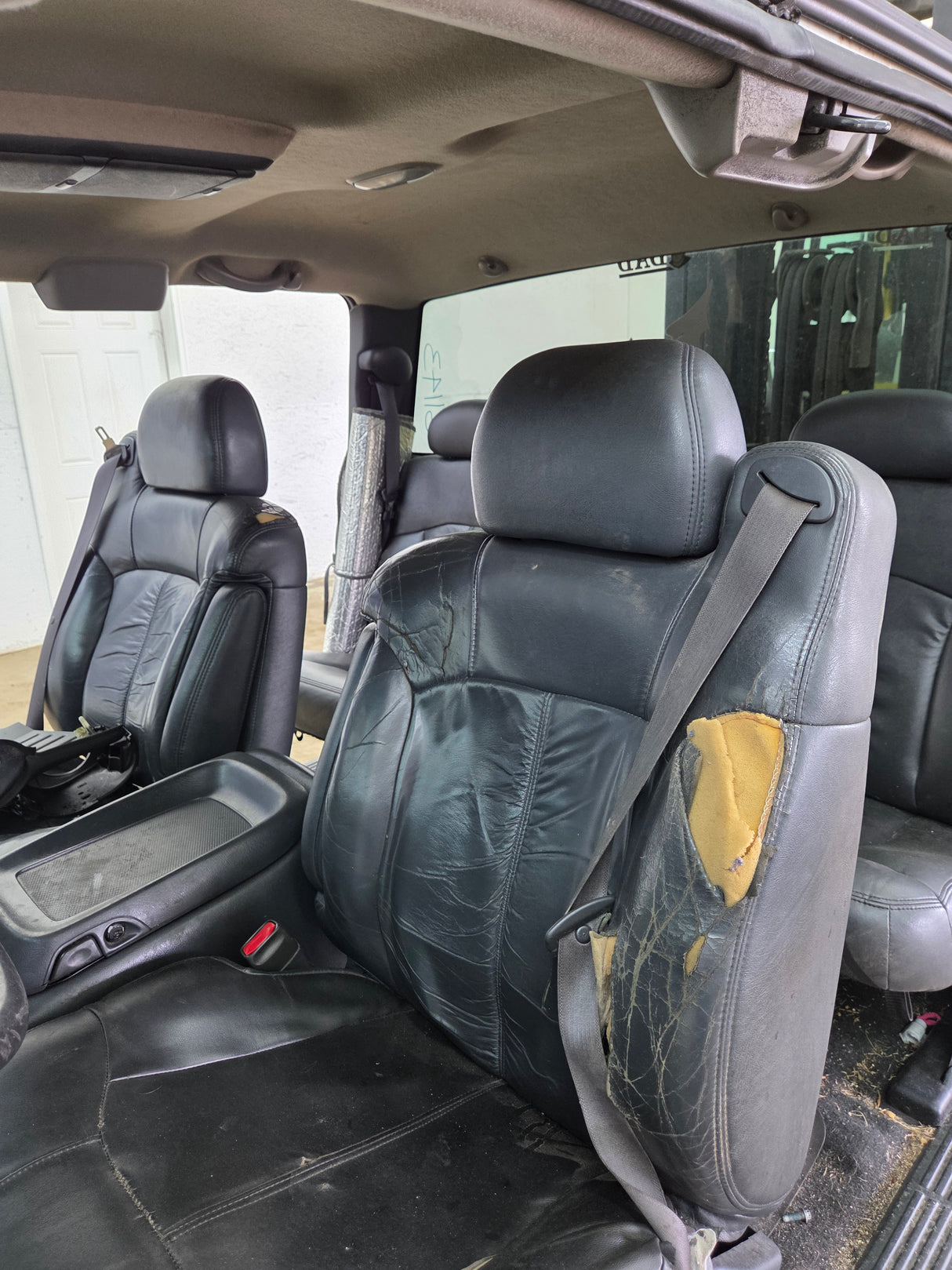 1999-2007 Chevrolet Silverado / GMC Sierra 1500 2500 HD 3500HD Extended Cab Body