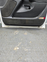 1999-2006 Chevrolet Silverado / GMC Sierra 1500 2500 3500 HD Front Passenger side Door RH