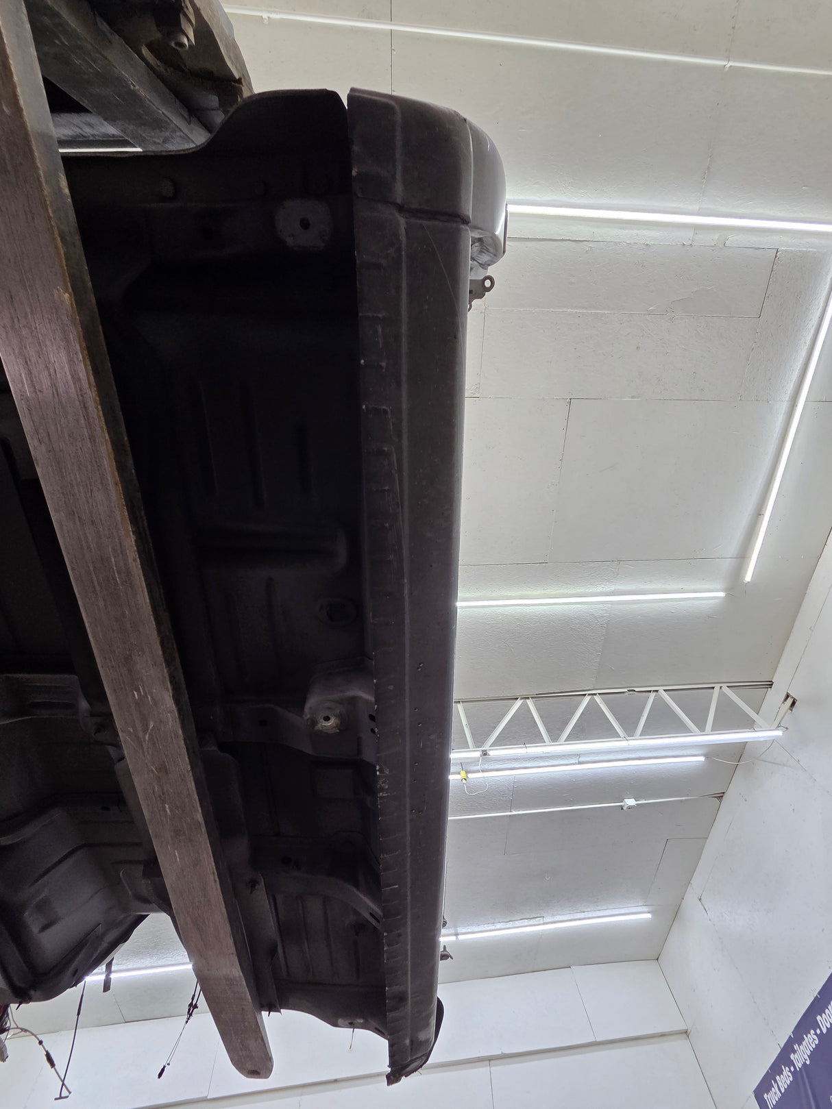 1999-2007 Chevrolet Silverado / GMC Sierra 1500 2500 HD 3500HD Extended Cab Body