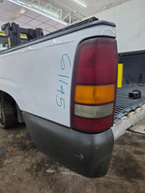 1999-2007 Chevrolet Silverado / GMC Sierra 1500 2500HD 3500HD 6' 6" Short Truck Bed