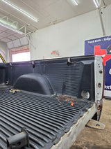 1999-2007 Chevrolet Silverado / GMC Sierra 1500 2500HD 3500HD 6' 6" Short Truck Bed