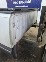 1999-2007 Chevrolet Silverado / GMC Sierra 1500 2500HD 3500HD 6' 6" Short Truck Bed