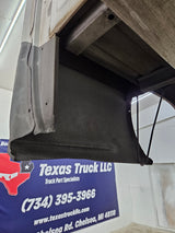 1999-2007 Chevrolet Silverado / GMC Sierra 1500 2500HD 3500HD 6' 6" Short Truck Bed