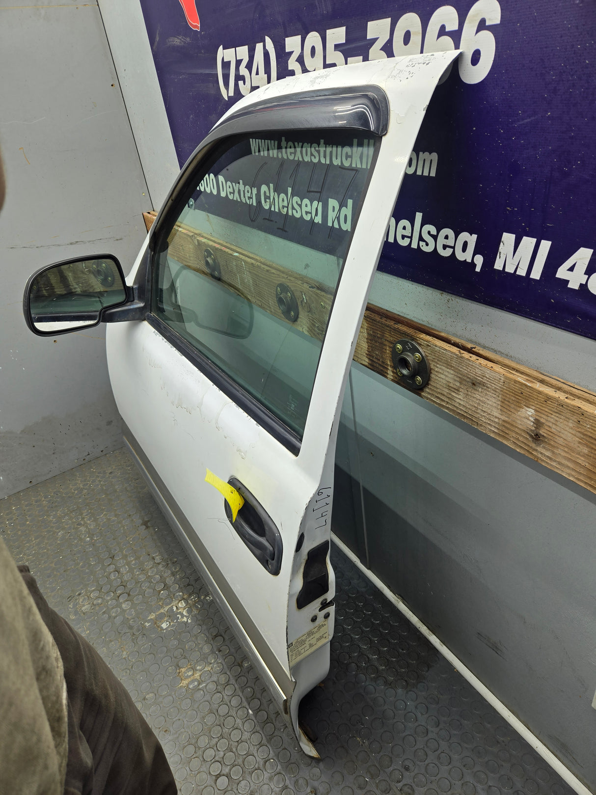 1999-2006 Chevrolet Silverado / GMC Sierra 1500 2500 3500 HD Driver Side Front Door LH - Grey