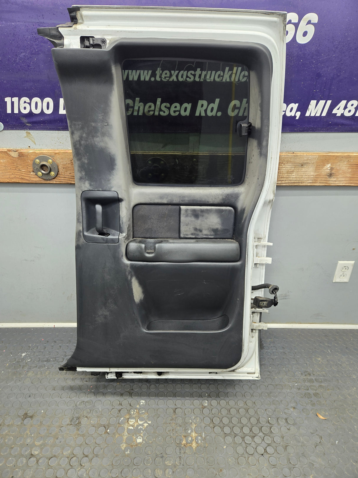 1999-2006 Chevrolet Silverado / GMC Sierra 1500 2500 3500 HD Rear Passenger side Extended Cab Rear Door