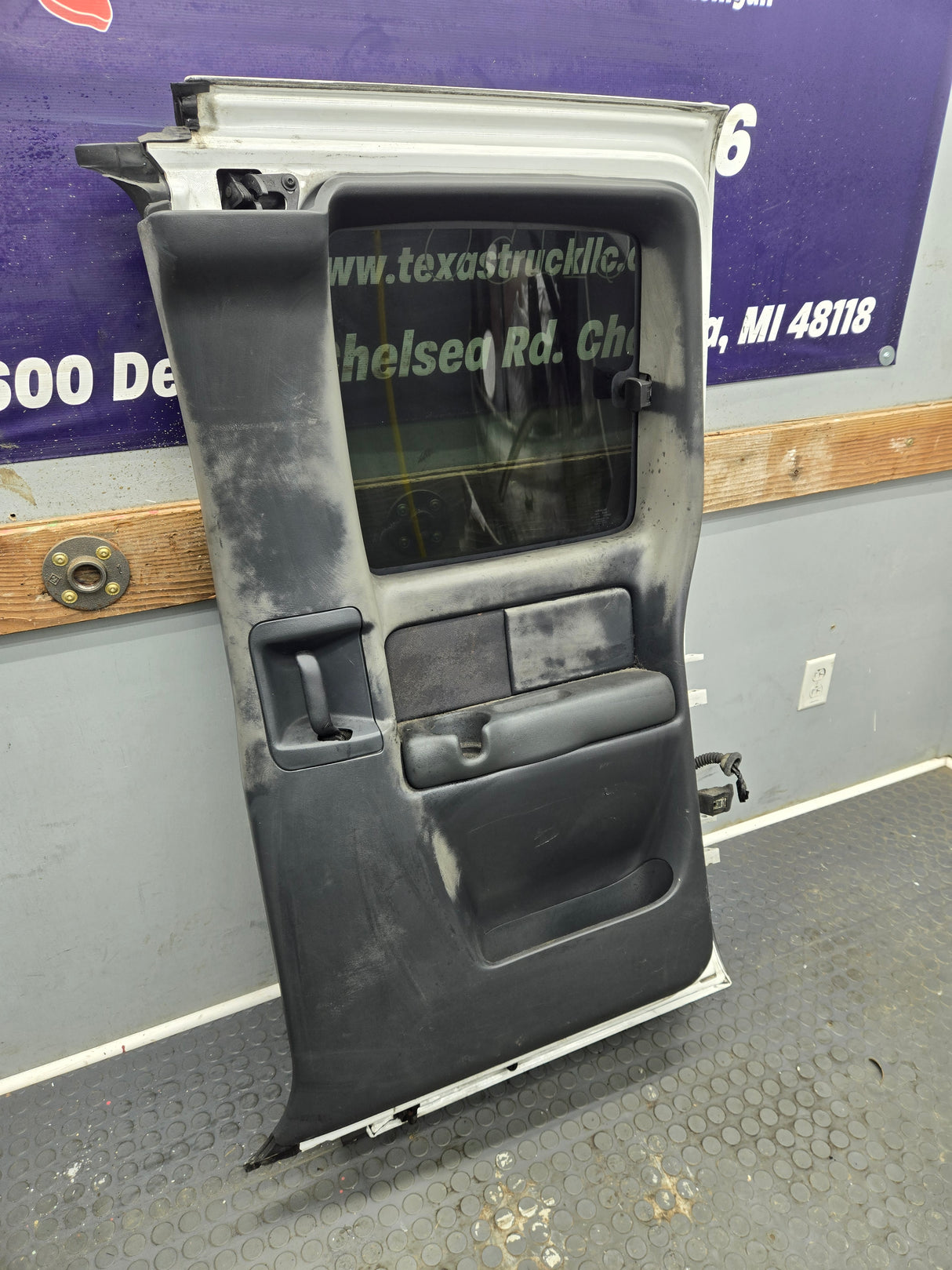 1999-2006 Chevrolet Silverado / GMC Sierra 1500 2500 3500 HD Rear Passenger side Extended Cab Rear Door