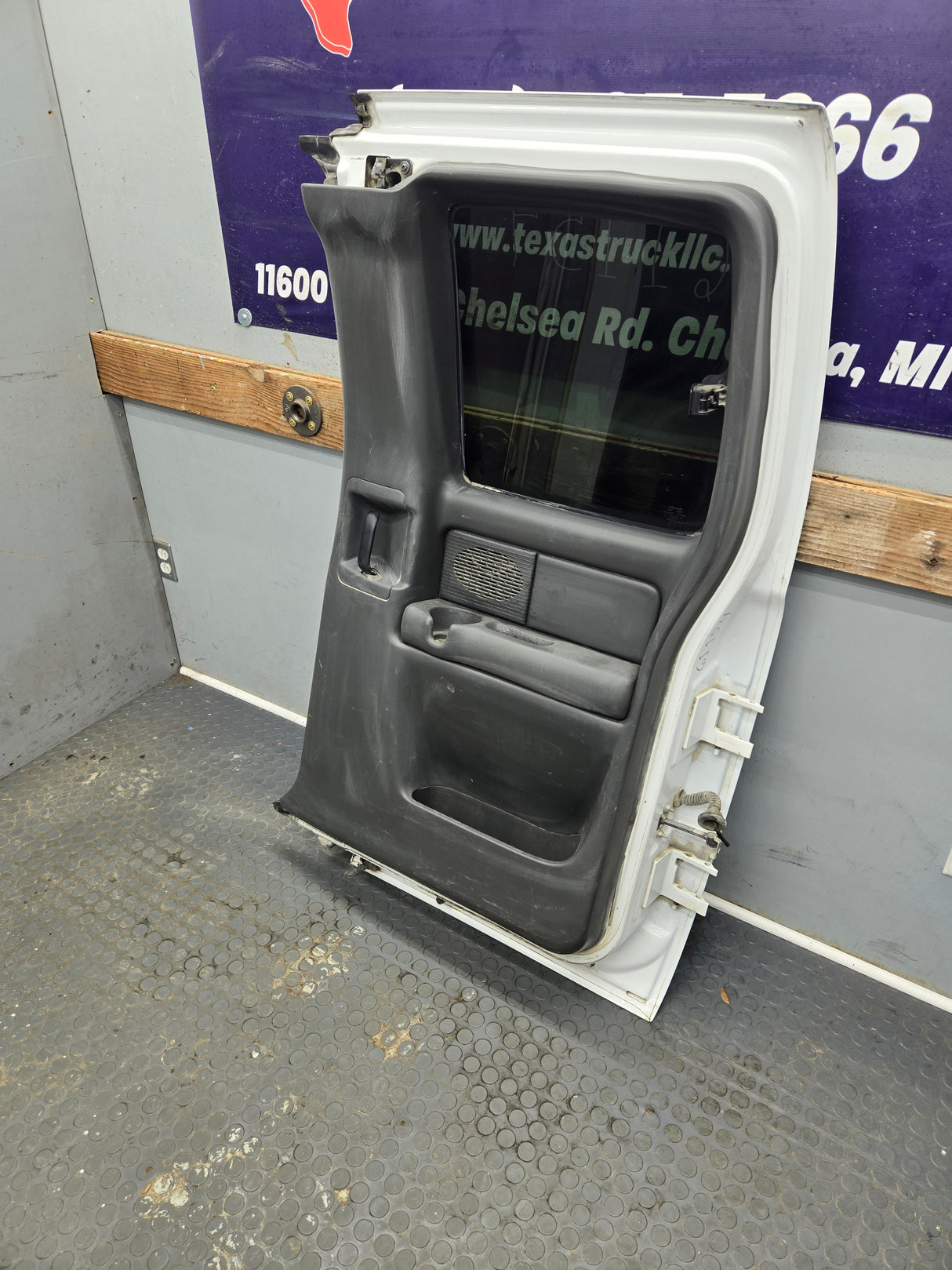 1999-2006 Chevrolet Silverado / GMC Sierra 1500 2500 3500 HD Rear Passenger side Extended Cab Rear Door