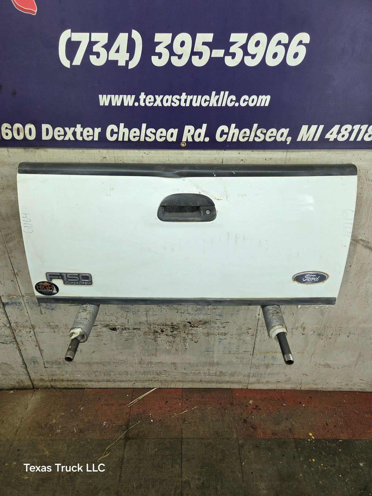 1997-2003 Ford F150 Step Side / Flare Side Tailgate