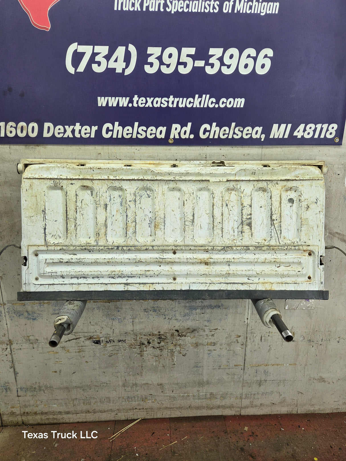1997-2003 Ford F150 Step Side / Flare Side Tailgate