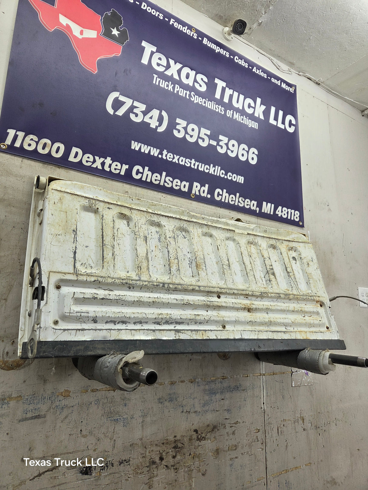 1997-2003 Ford F150 Step Side / Flare Side Tailgate