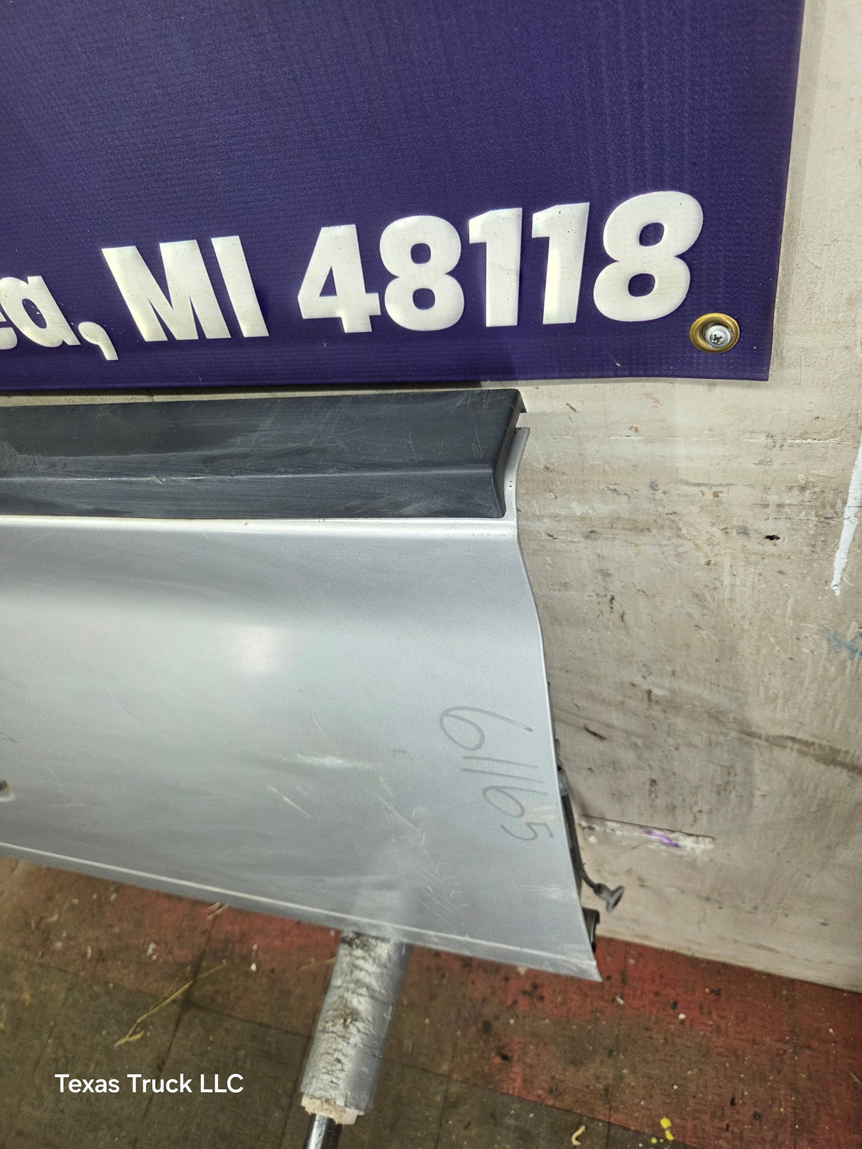 2004-2008 Ford F-150 Step Side Tailgate