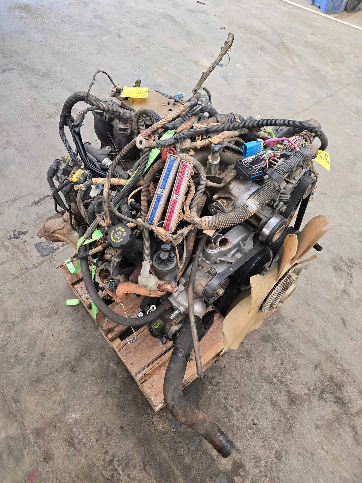 2001 Chevrolet GMC 1500 4.8L Engine LS Vortec Gas Engine Runs good