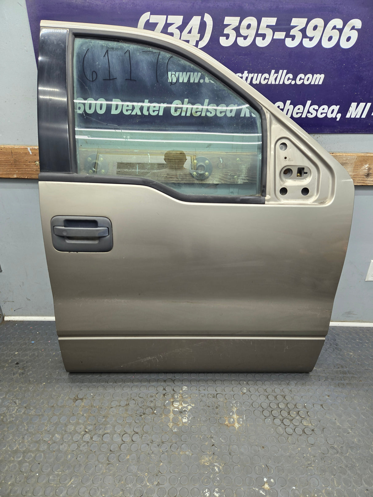2004-2008 Ford F150 Crew Cab Passenger Front Door