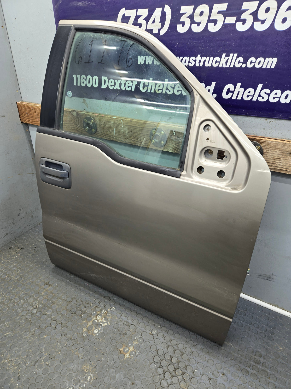 2004-2008 Ford F150 Crew Cab Passenger Front Door