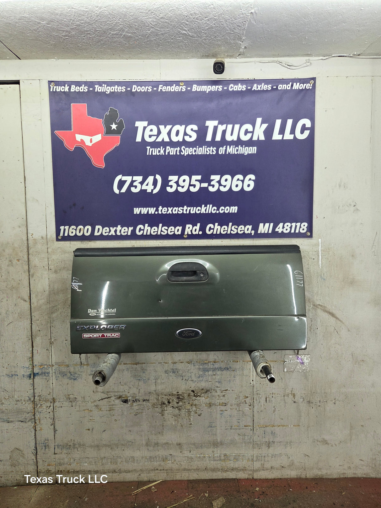2002-2005 Ford Explorer Tailgate