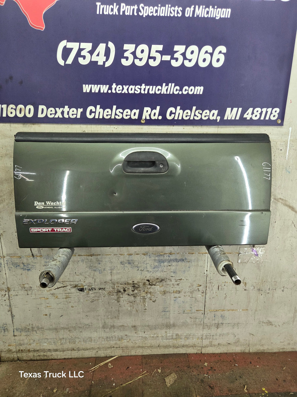2002-2005 Ford Explorer Tailgate