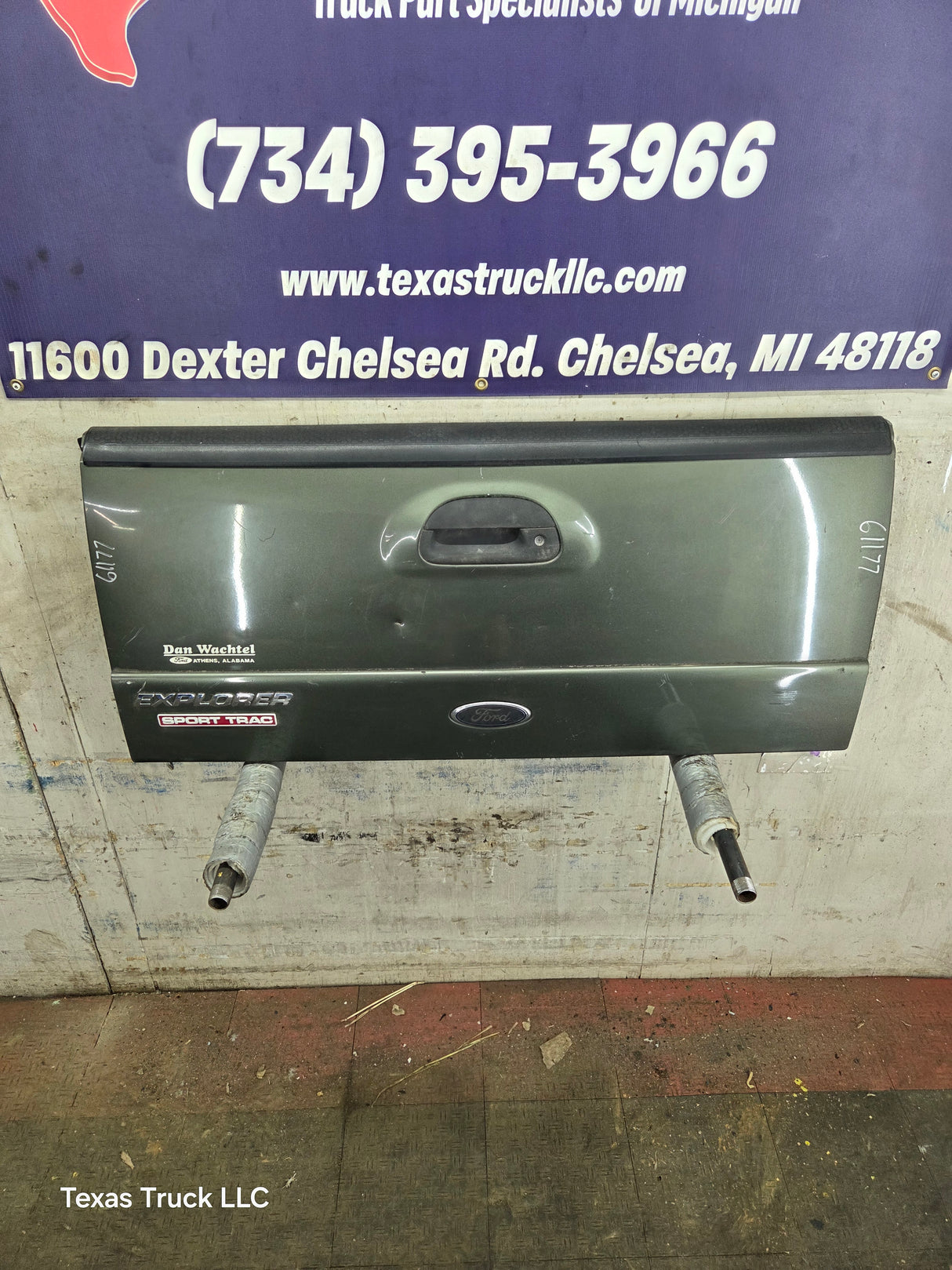 2002-2005 Ford Explorer Tailgate