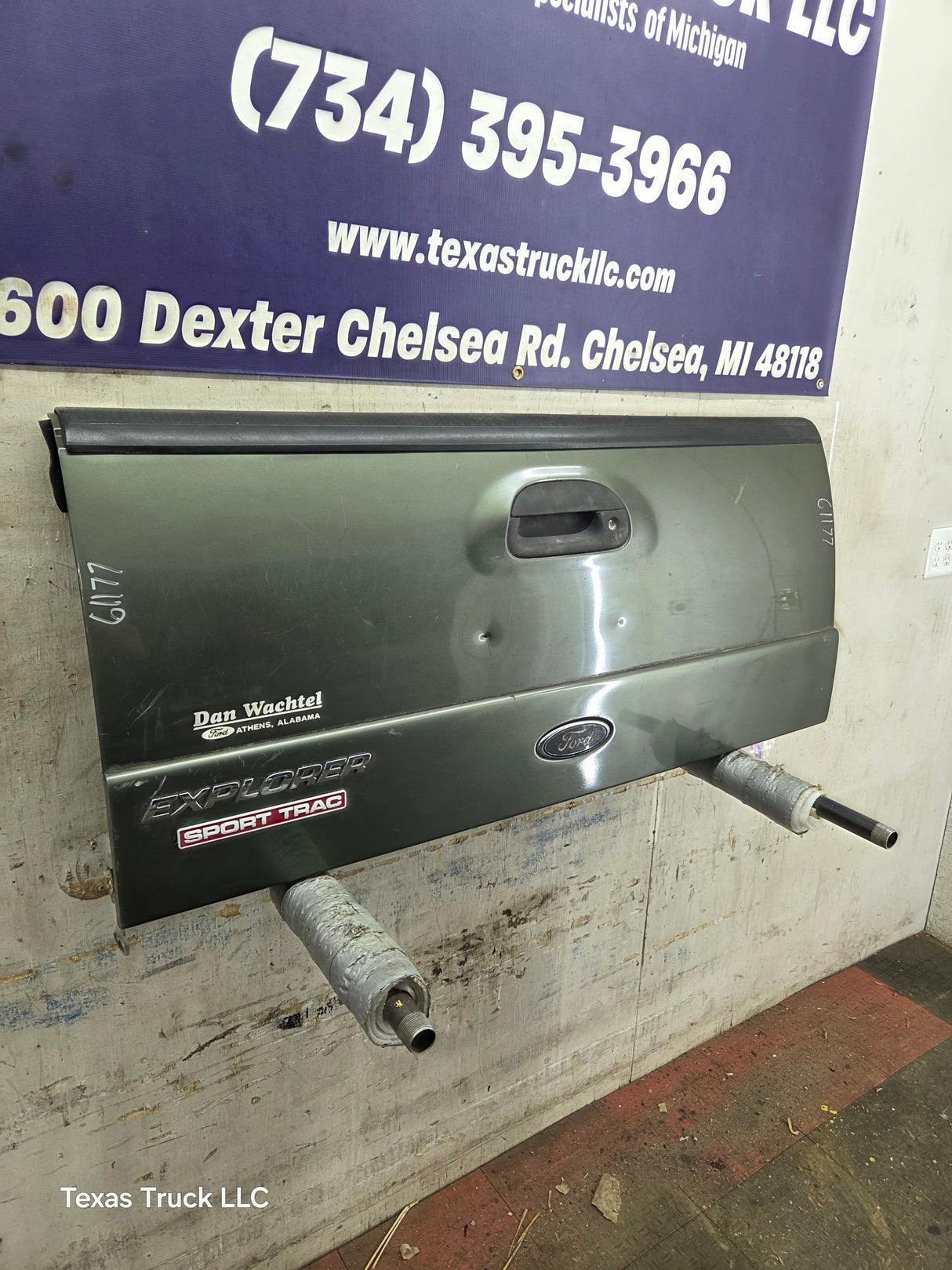 2002-2005 Ford Explorer Tailgate
