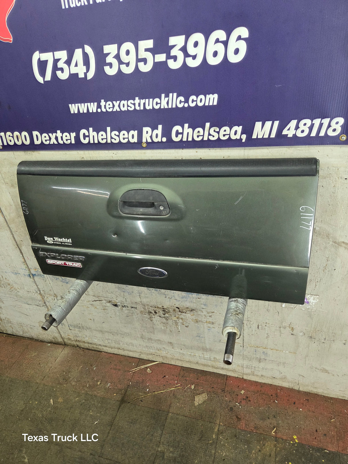 2002-2005 Ford Explorer Tailgate