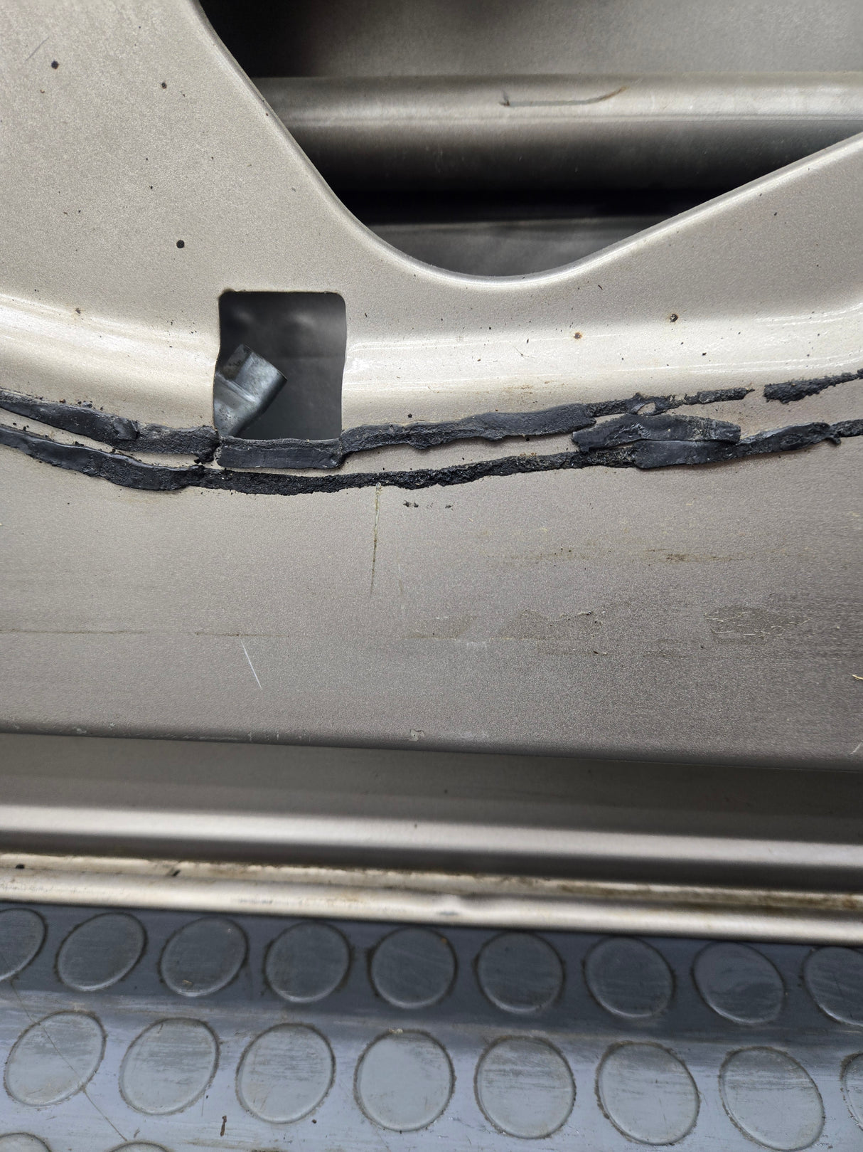 2004-2008 Ford F150 Crew Cab Passenger Front Door