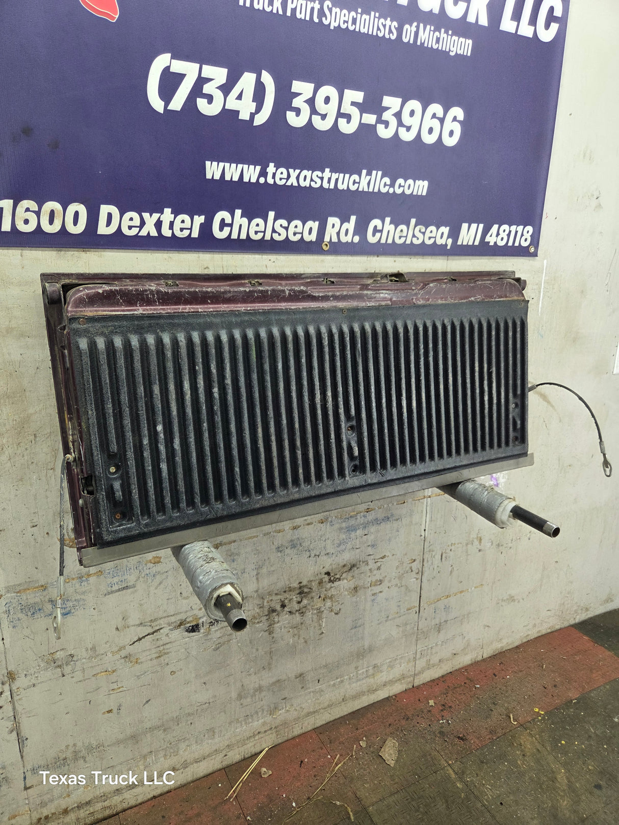 1997-2003 Ford F150 Step Side / Flare Side Tailgate
