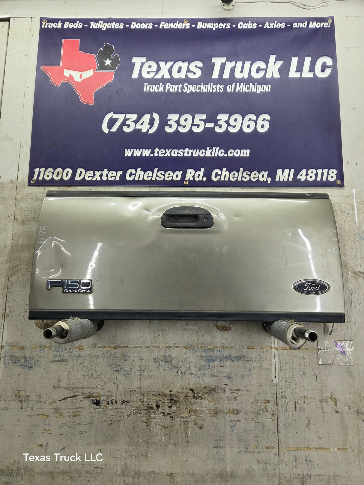 1997-2003 Ford F150 Step Side / Flare Side Tailgate