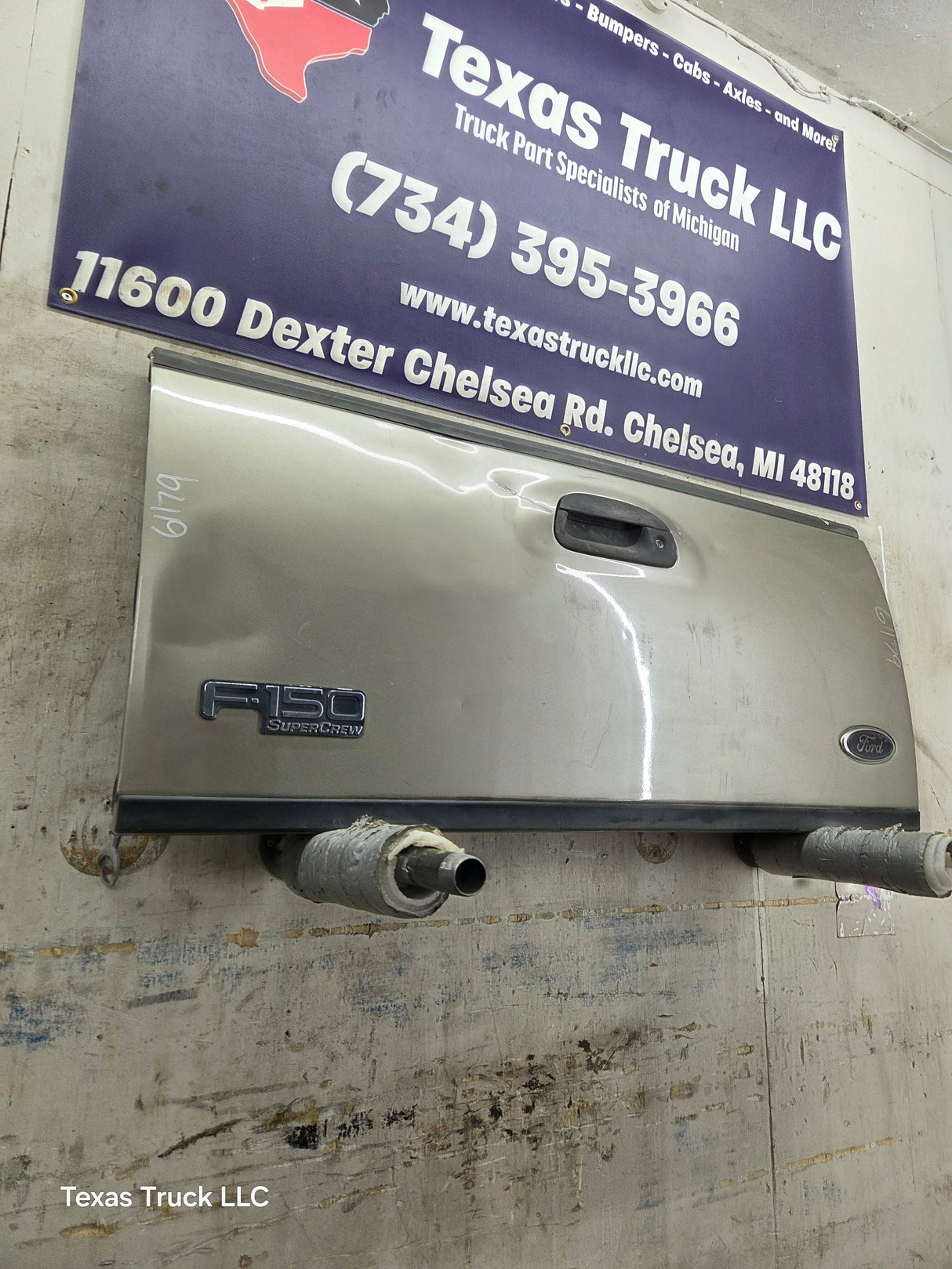 1997-2003 Ford F150 Step Side / Flare Side Tailgate