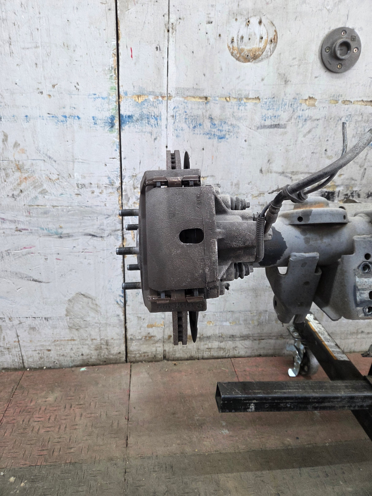 2013-2019 Dodge Ram 1500 3.55 Ratio OEM Rear Axle Rear End 4th Gen