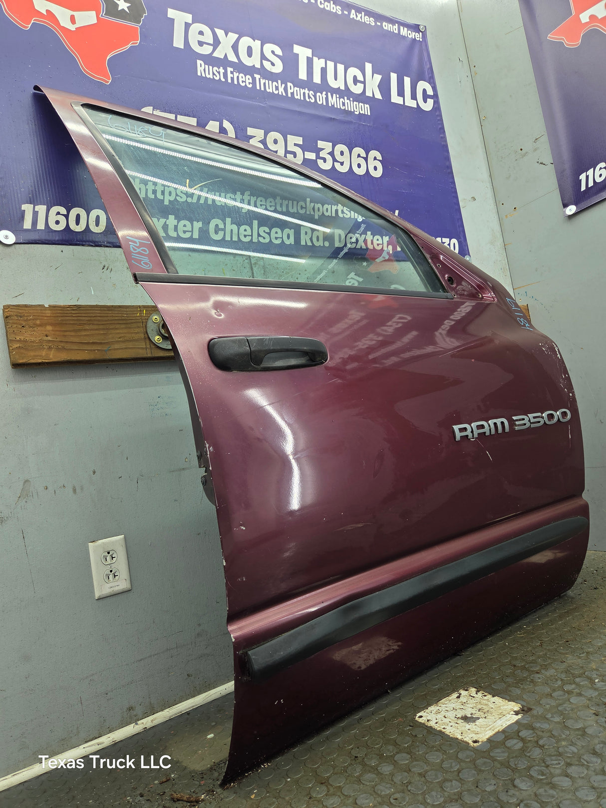 2003-2008 Dodge Ram 3rd Gen Passenger Side Front Quad Cab Crew Cab Door 1500 2500 3500 4500 5500
