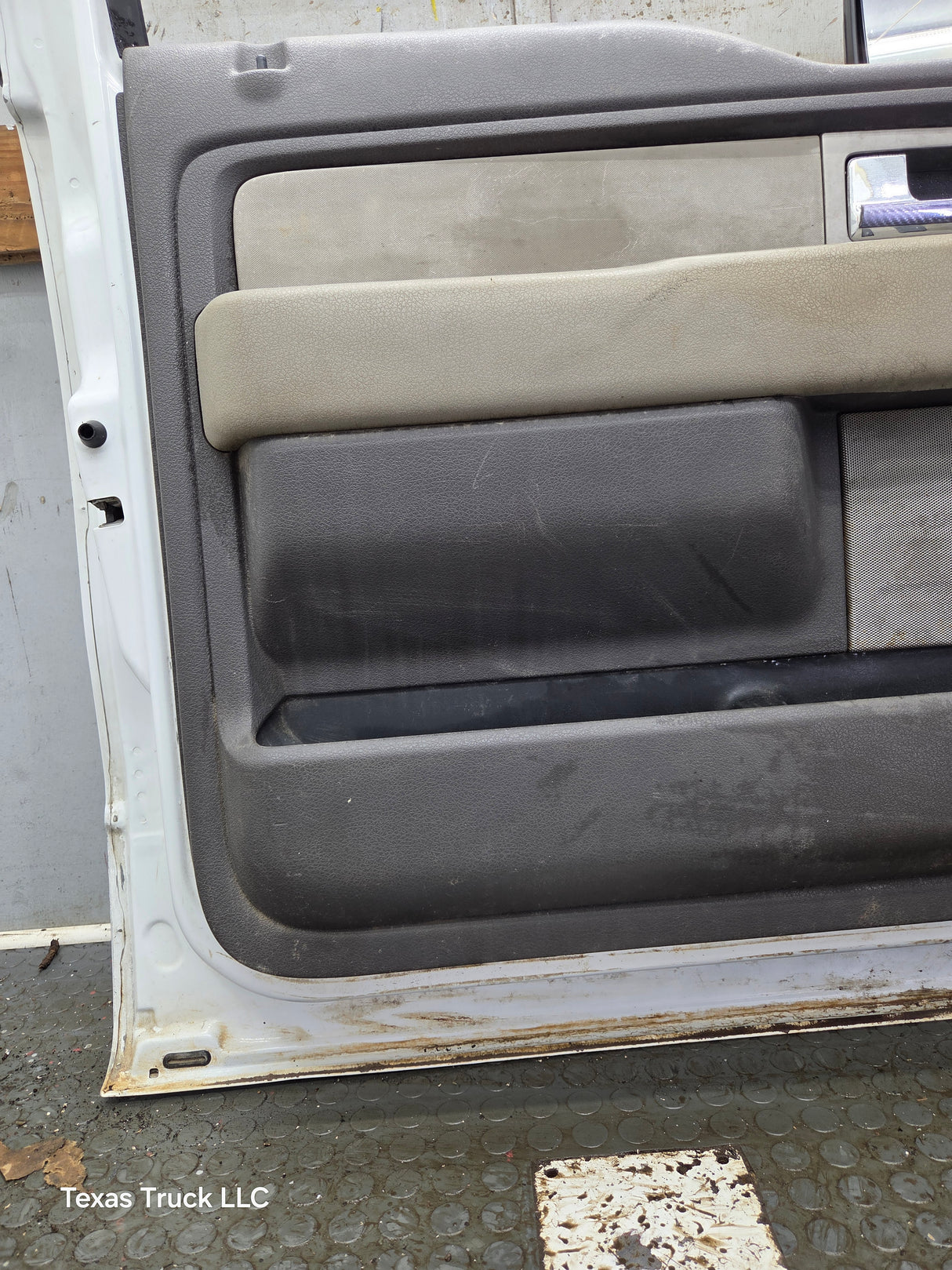 2004-2008 Ford F150 Driver Side Extended/Regular Cab Front Door LH