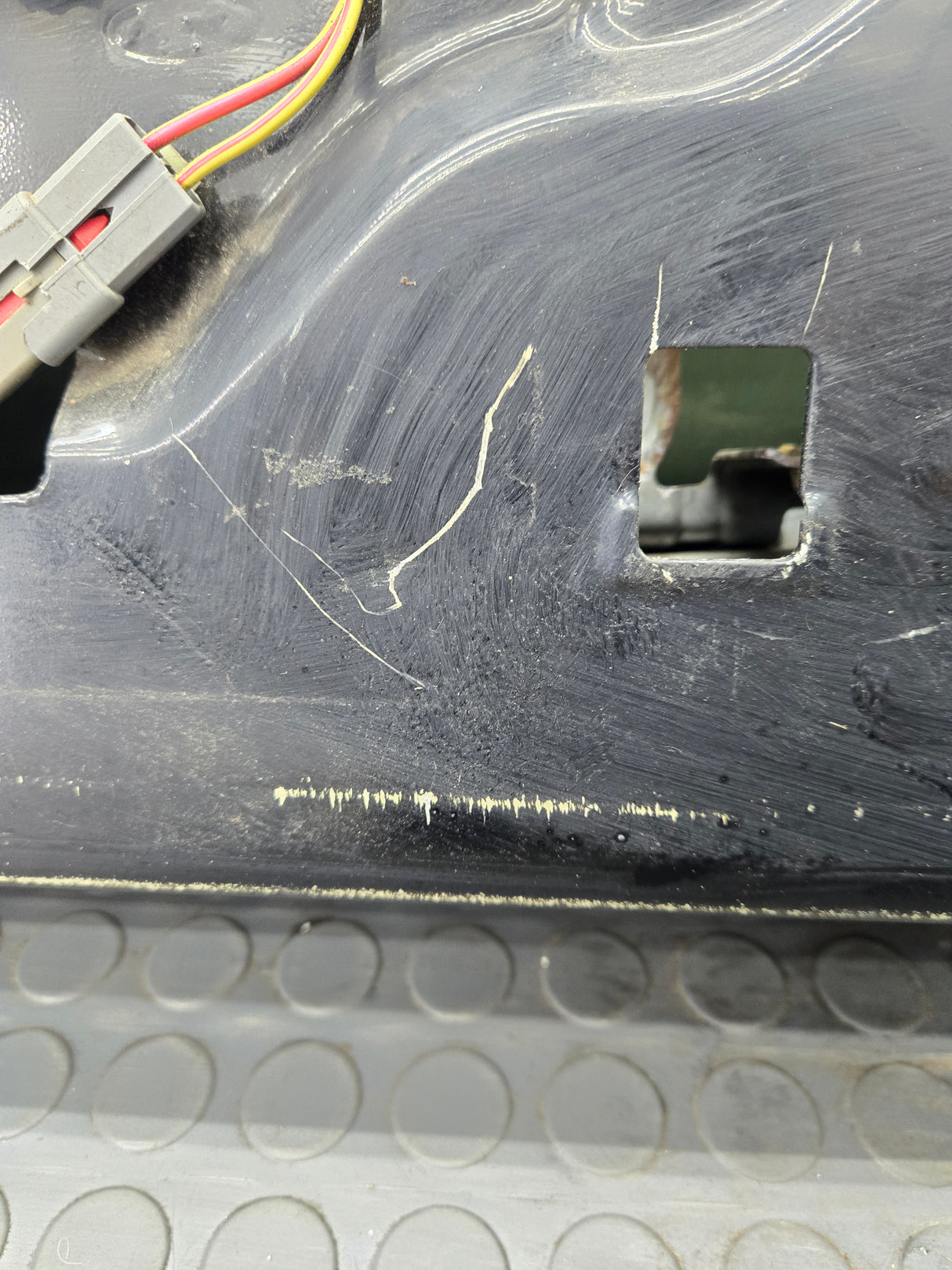 2003-2005 Ford Ranger Passenger Side Front Right Hand Door