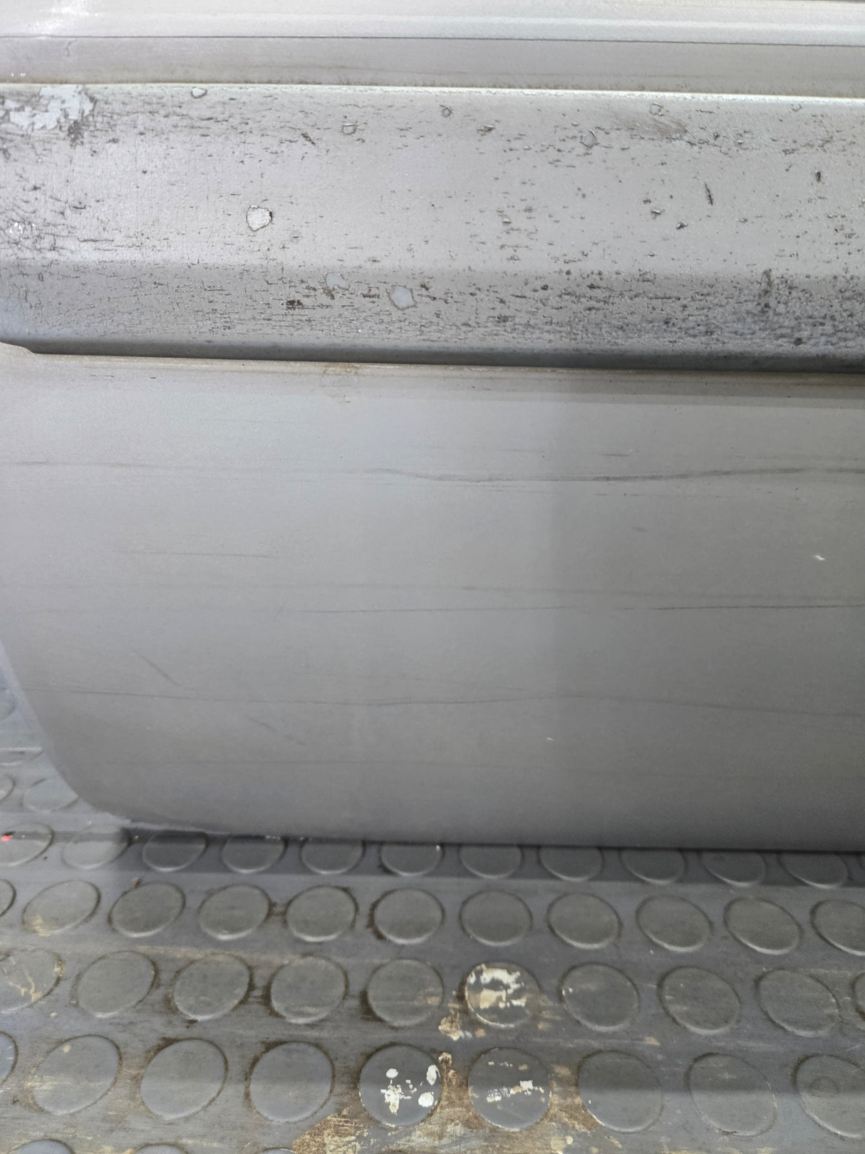 1999-2011 Ford Super Duty F250 F350 F450 F550 RH Crew Cab Passenger Side Rear Door