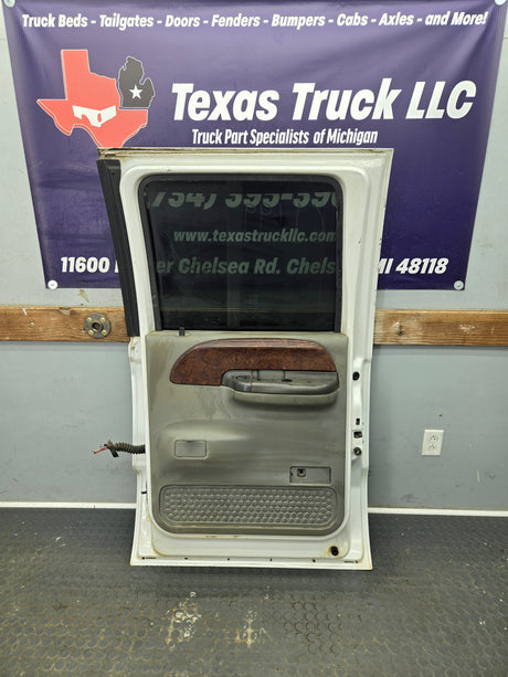 1999-2011 Ford Super Duty F250 F350 F450 F550 RH Crew Cab Passenger Side Rear Door