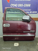 1999-2006 Chevrolet Silverado / GMC Sierra 1500 2500 3500 HD Front Passenger side Door RH