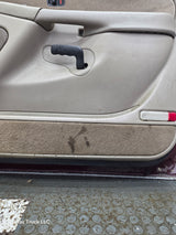 1999-2006 Chevrolet Silverado / GMC Sierra 1500 2500 3500 HD Front Passenger side Door RH