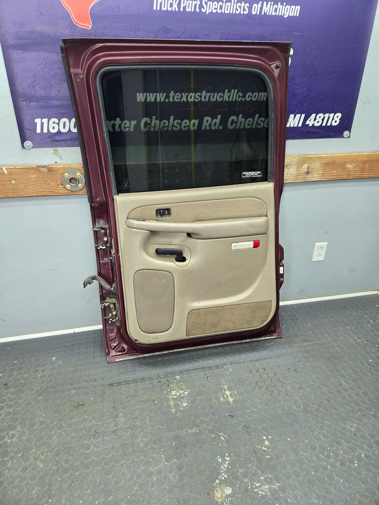 1999-2006 Chevrolet Silverado / GMC Sierra 1500 2500 3500 HD Rear Passenger side Crew Cab rear door