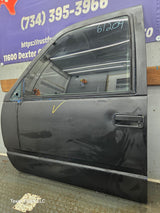 1988-2000 Chevrolet Silverado Suburban GMC Sierra LH Front Driver Side Door