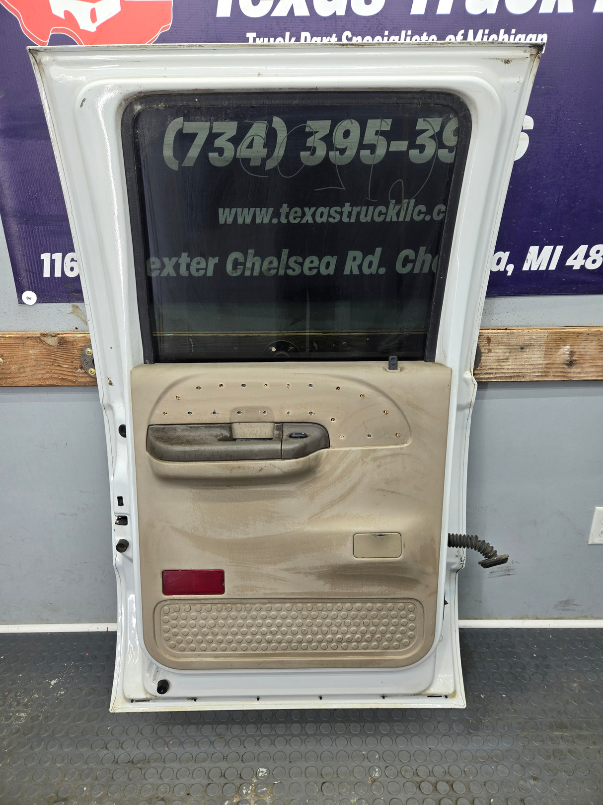 1999-2011 Ford Super Duty LH Driver Side Rear Crew Cab Door F250 F350 F450 F550