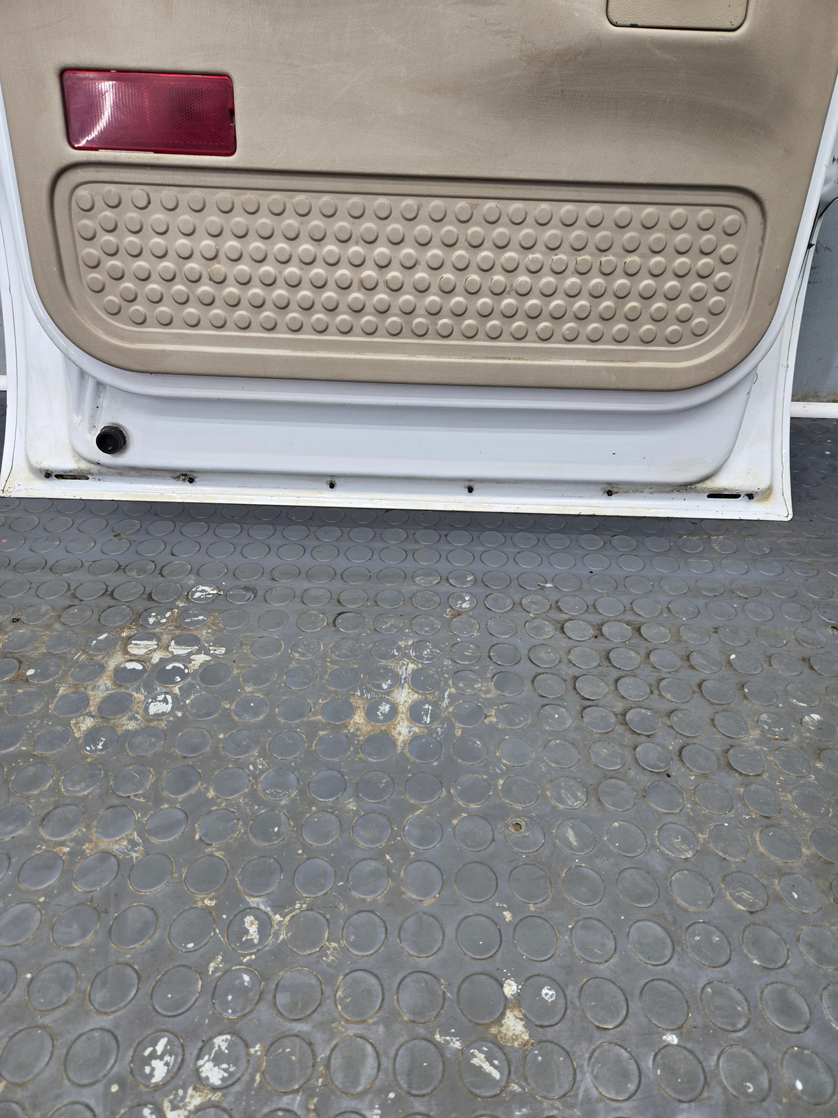 1999-2011 Ford Super Duty LH Driver Side Rear Crew Cab Door F250 F350 F450 F550