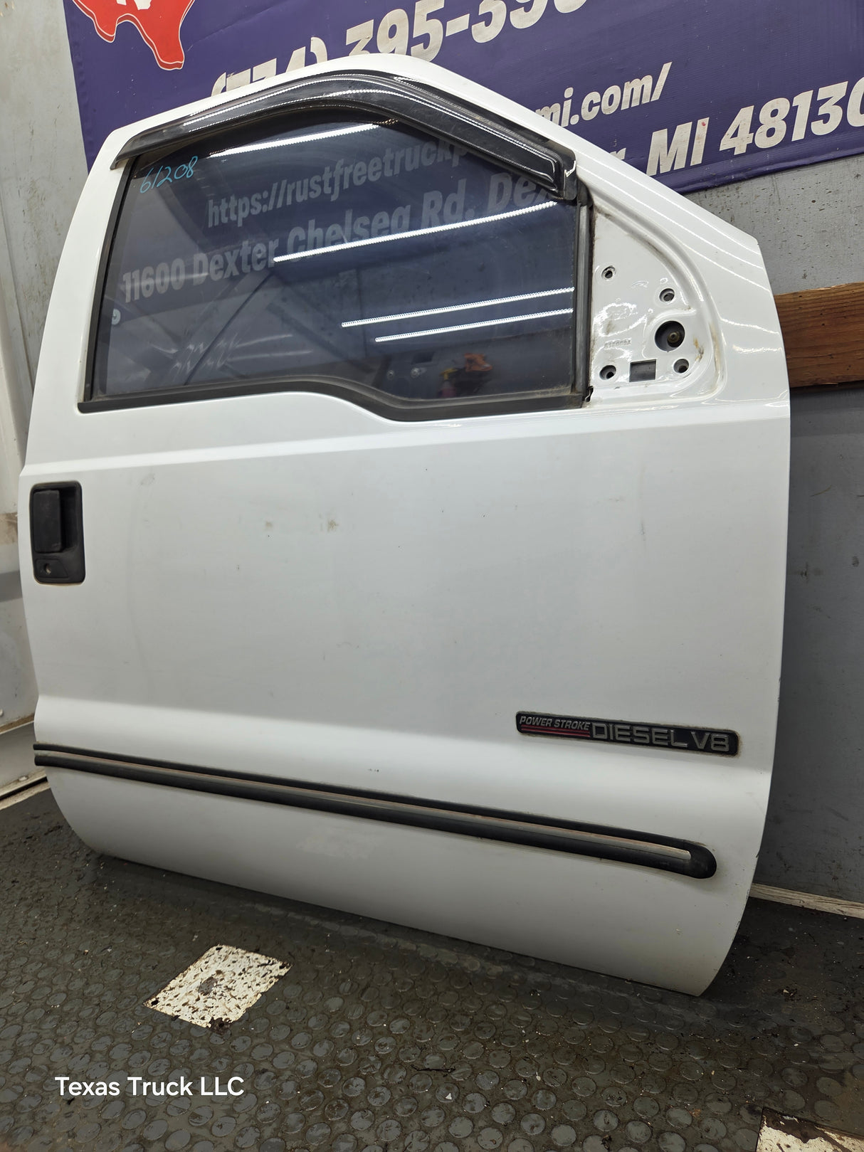 1999-2011 Ford Super Duty / Excursion Front Passenger RH Door F250 F350 F450 F550