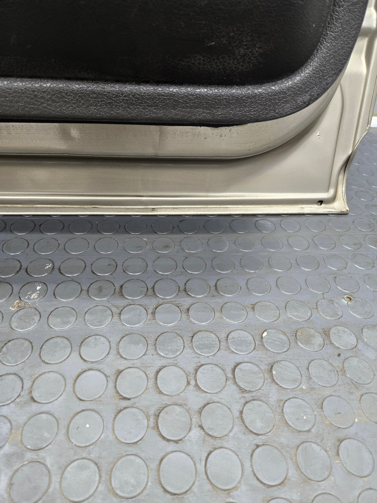 2009-2014 Ford F150 Rear Driver Crew Cab Door