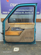 1988-2000 Chevrolet Silverado Suburban GMC Sierra RH Front Passenger Door