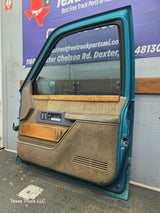 1988-2000 Chevrolet Silverado Suburban GMC Sierra RH Front Passenger Door
