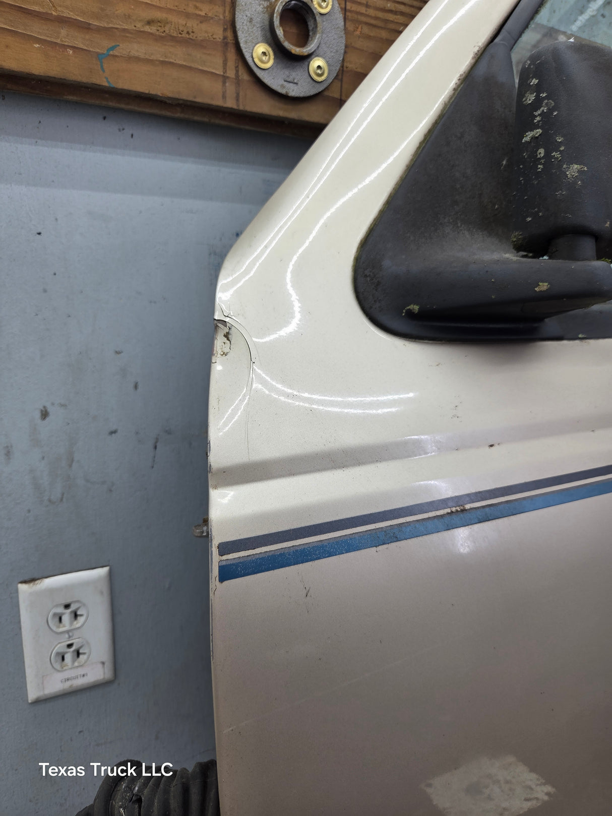 1993-2002 Ford Ranger Driver Side Front Left Hand Door