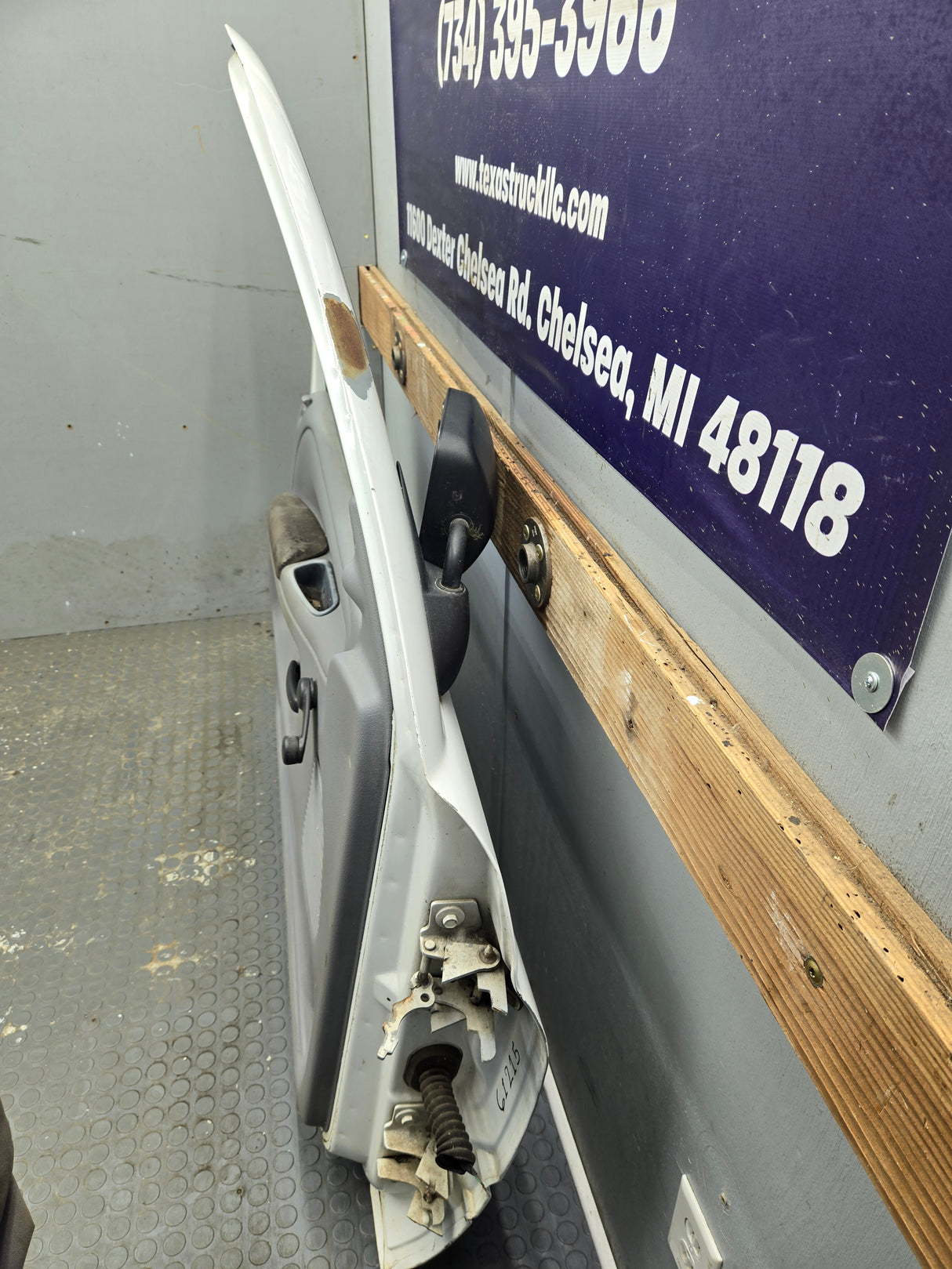 1994-2002 Dodge Ram 2nd Gen LH Driver Side Front Door Regular Cab / 2 Door Ext Cab 1500 2500 3500 ROUND CORNER
