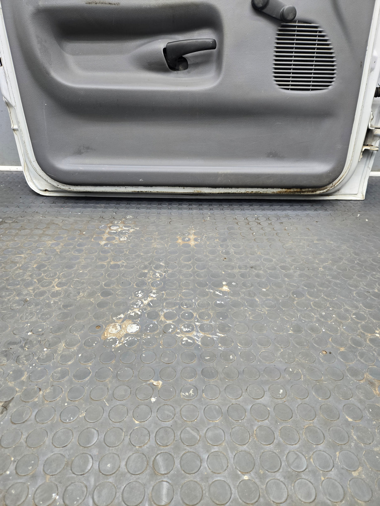 1994-2002 Dodge Ram 2nd Gen LH Driver Side Front Door Regular Cab / 2 Door Ext Cab 1500 2500 3500 ROUND CORNER