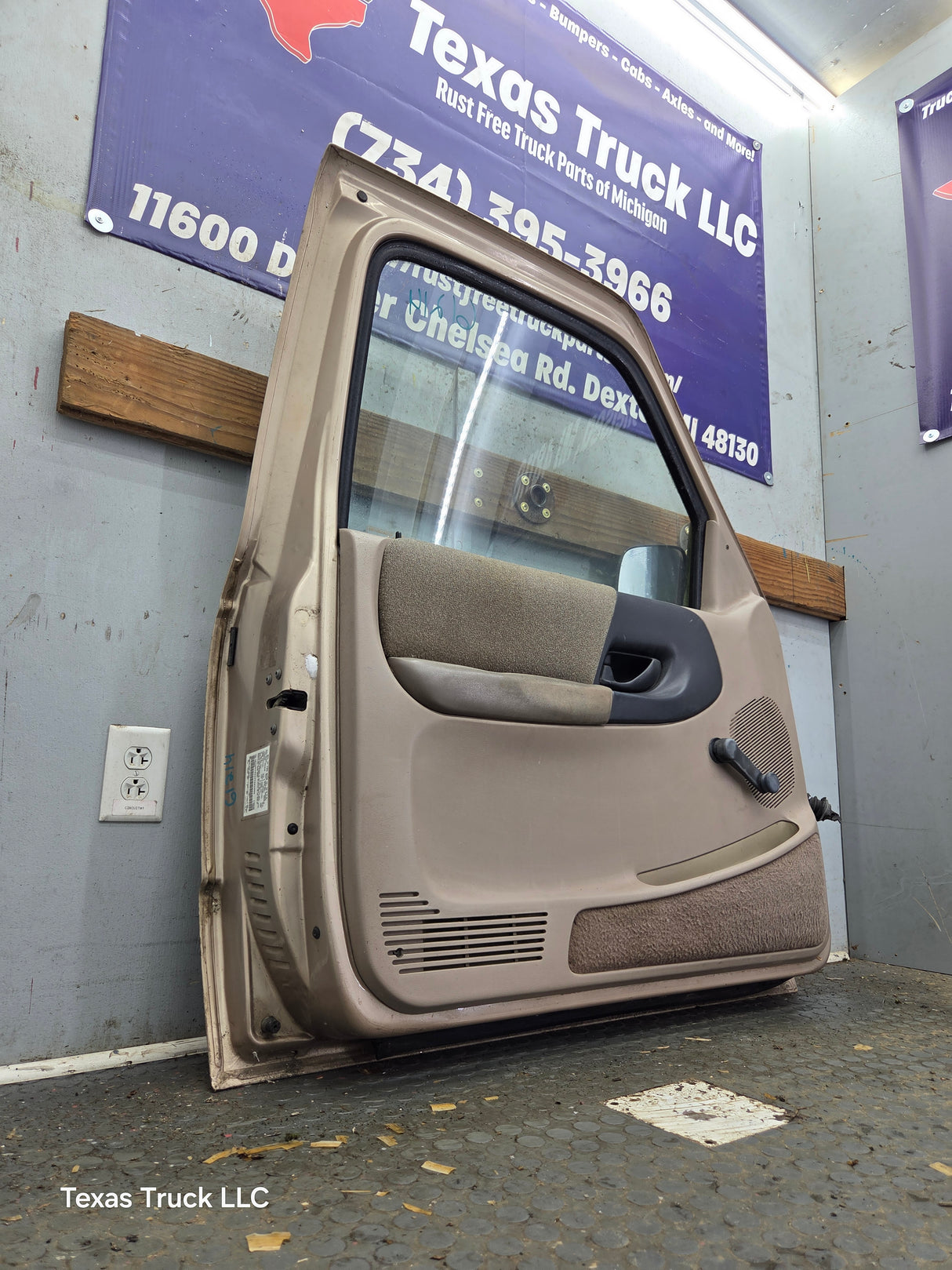 1993-2002 Ford Ranger Driver Side Front Left Hand Door