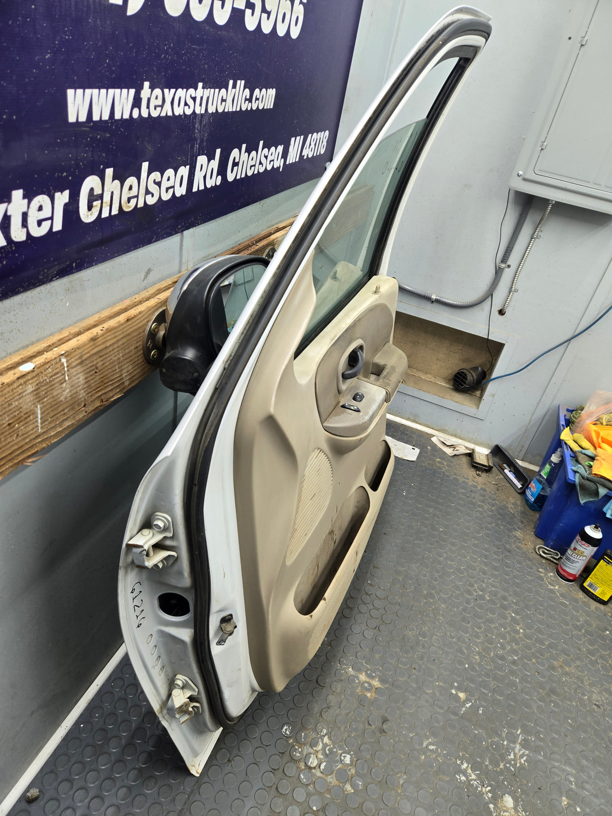 1997-2003 Ford F150 Passenger Side RH Front Door