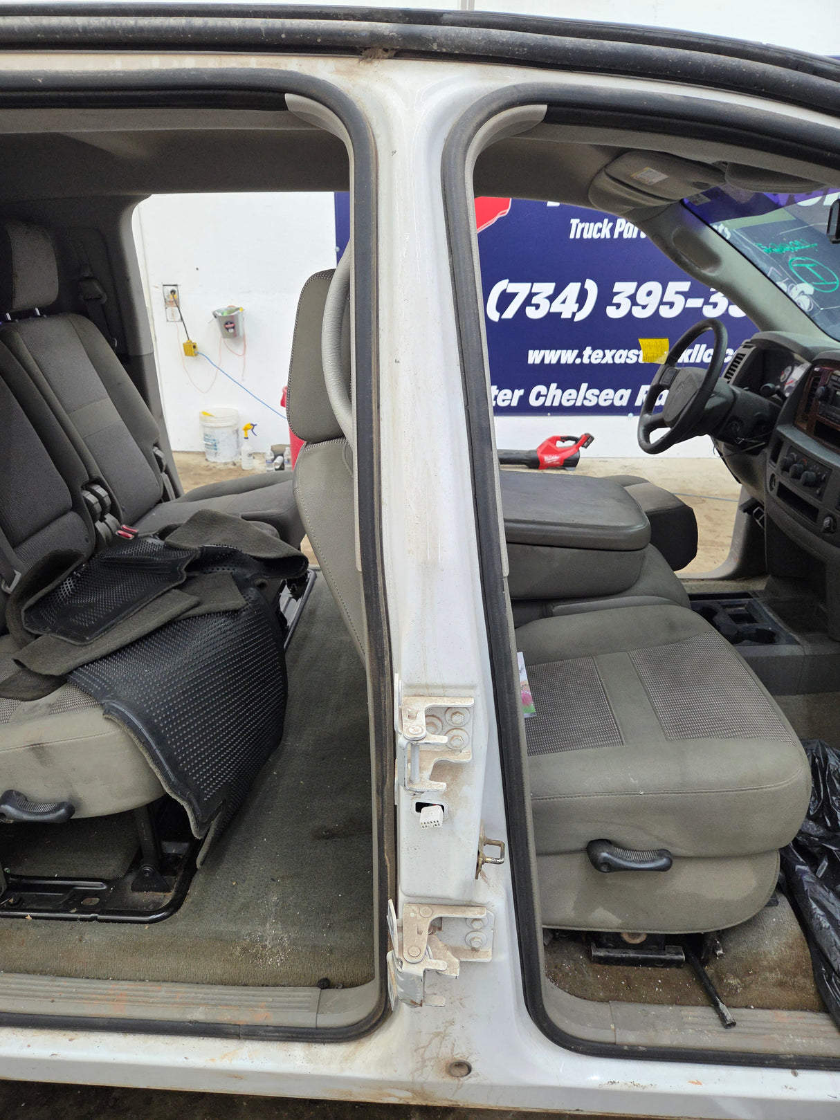 2003-2008 Dodge Ram 3rd Gen Cummins Mega Cab 1500 2500 3500 4500 5500 *Damage
